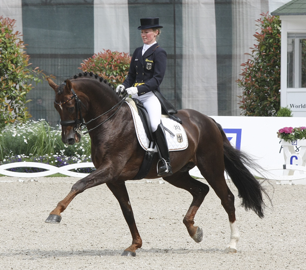 Damon Hill and Helen Langehanenberg and their trot extension that scored multiple 9's over three days of competition © Ilse Schwarz/dressage-news.com