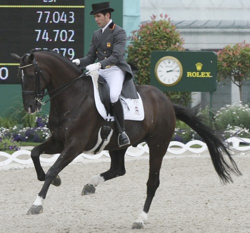 Numberto gains tremendous lift during each stride of his tempi changes. The quality of the changes far surpassing the basic quality of his canter ©Ilse Schwarz dressage-news.com